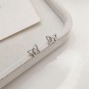 Серьги-гвоздики M95857 Серьги-гвоздики M95857
