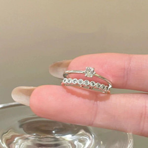Серебряное кольцо с цветком и цирконом CJZ41947