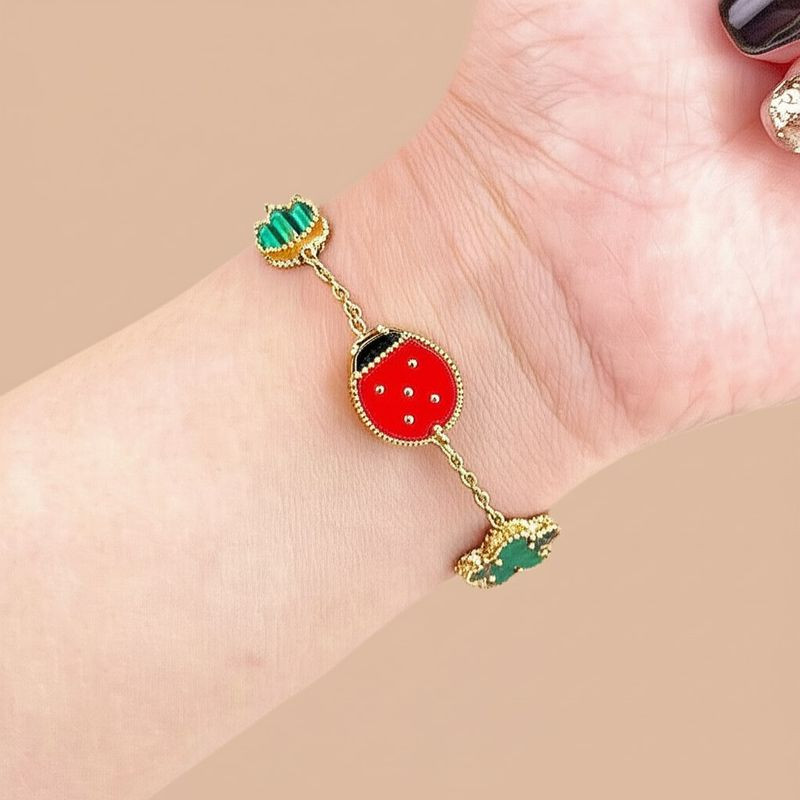 Браслет медь с напылением золотом божья коровка клевер цветок 1J11948CJJ Браслет медь с напылением золотом божья коровка клевер цветок 1J11948CJJ