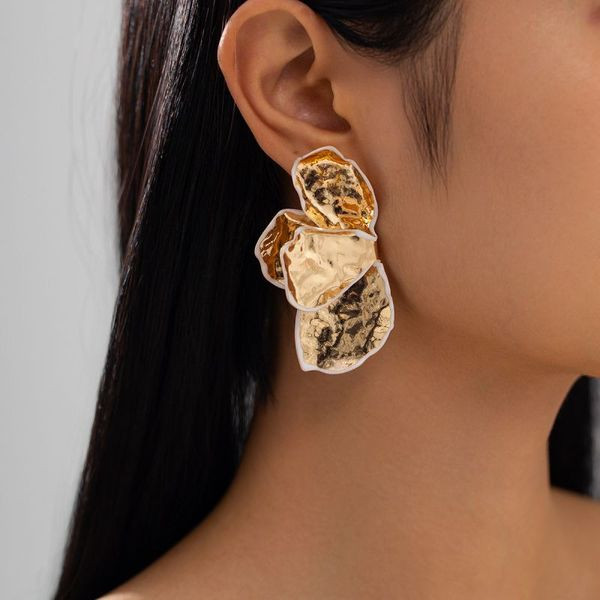 Массивные пусеты Золотистая абстракция CJL50307