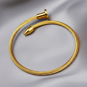 Браслет из титановой стали напыление золотом 1J12025CJJ Браслет из титановой стали напыление золотом 1J12025CJJ