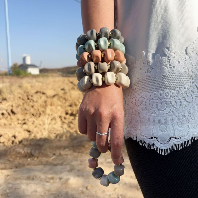 Браслет из бусин декоративного камня CJT21696 Браслет из бусин декоративного камня CJT21696