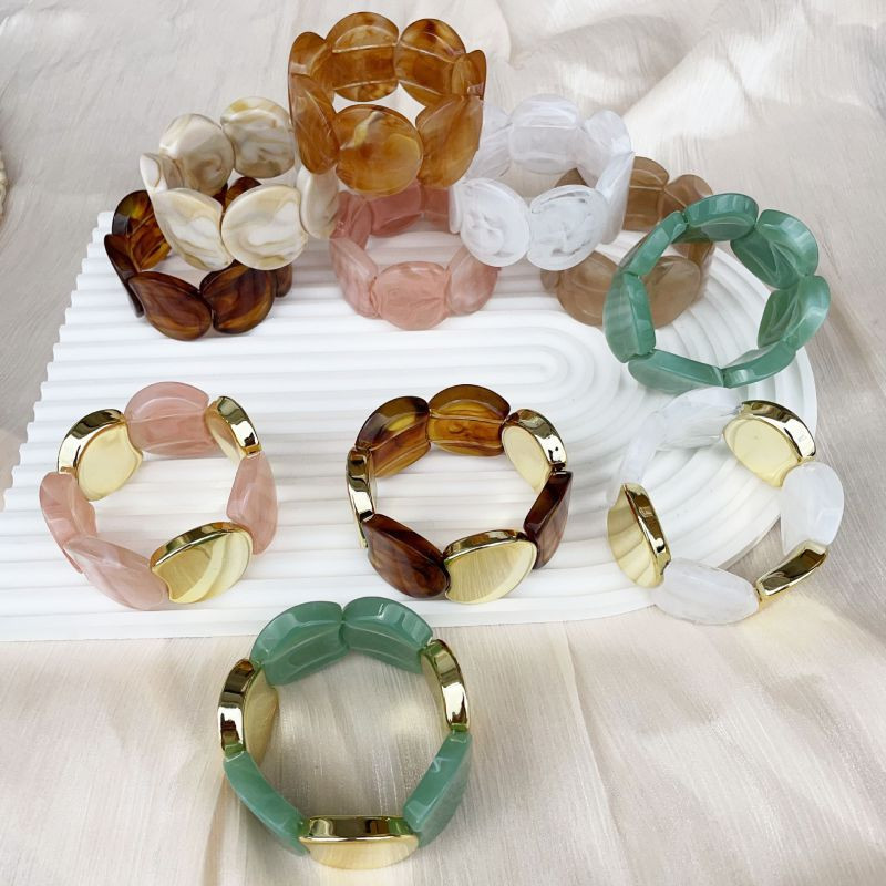 Жесткий браслет CJR57062