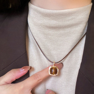 Подвеска с кулоном CJR73944 Подвеска с кулоном CJR73944