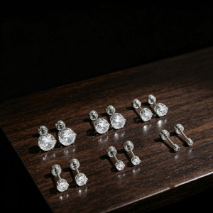 Серьга с цирконом из нержавеющей стали CJX80260