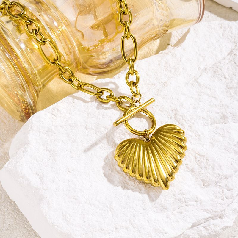 Золотистая цепочка с сердцем и тогл CJN32021 Золотистая цепочка с сердцем и тогл CJN32021