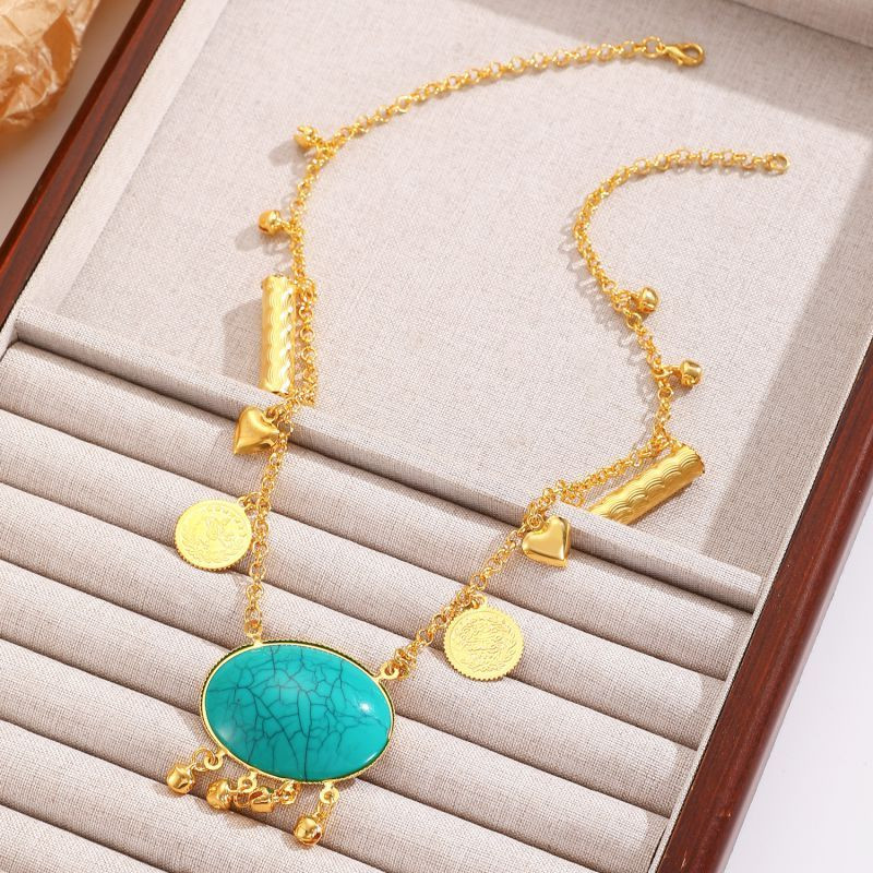 Золотистая цепочка с крупным бирюзовым камнем и монетами CJP43666