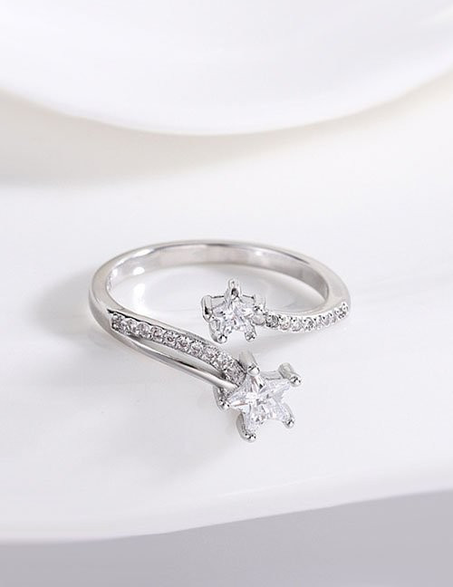 Кольцо с двумя перекрещенными кристаллами L82205 Кольцо с двумя перекрещенными кристаллами L82205