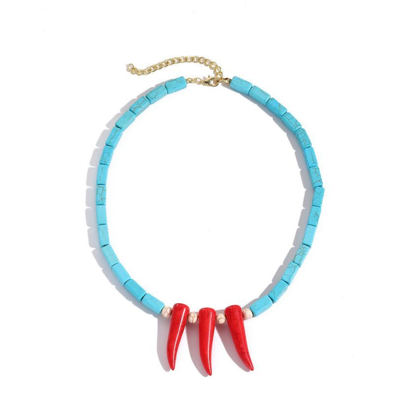 Бусы из бирюзового камня с центральной вставкой из белых ракушек CJN31921