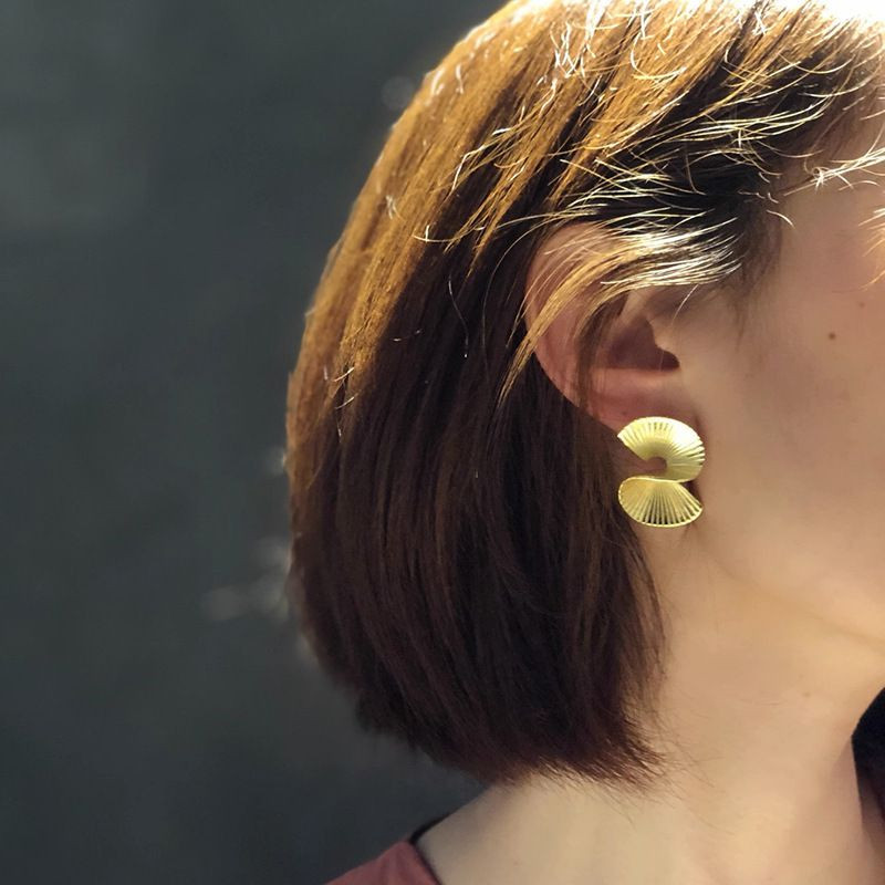 Серьги гвоздики медь напыление золотом 1J12517CJJ