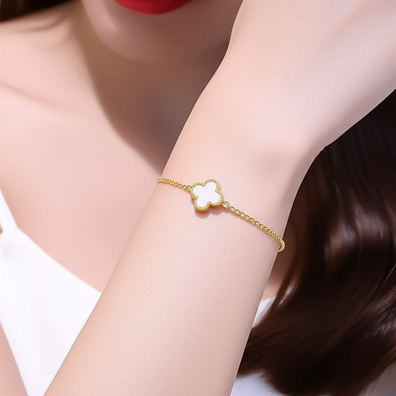 Браслет из титановой стали напыление золотом 1J12027CJJ Браслет из титановой стали напыление золотом 1J12027CJJ