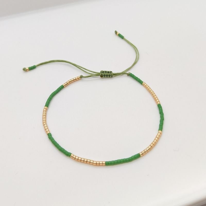 Браслет из бисера N85026