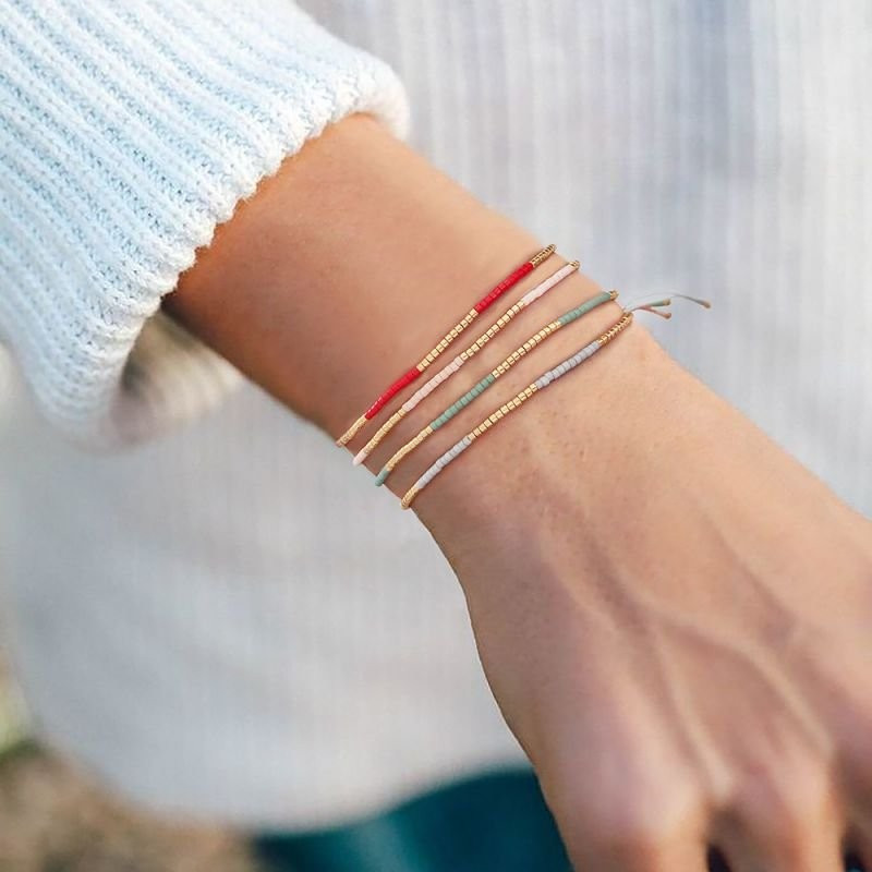 Браслет из бисера N85026