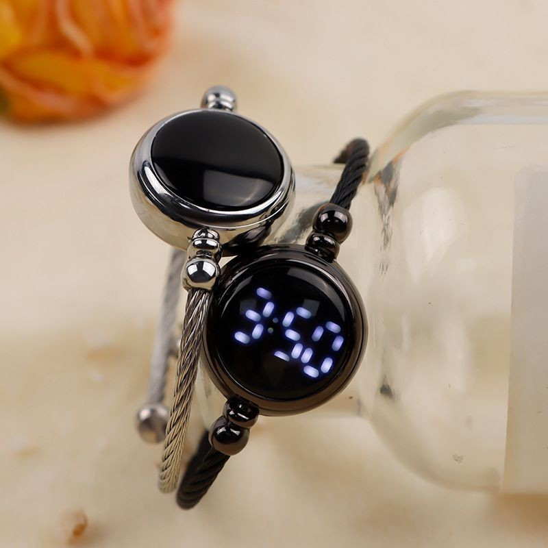 Женские часы CJG69314