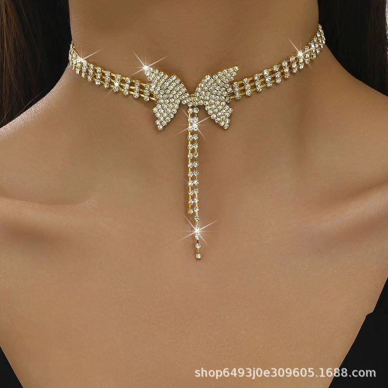 Колье ювелирный сплав стразы с бабочкой J11616CJJ