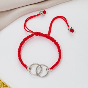 Браслет плетеная нить с переплетенными серебристыми кольцами CJQ92949