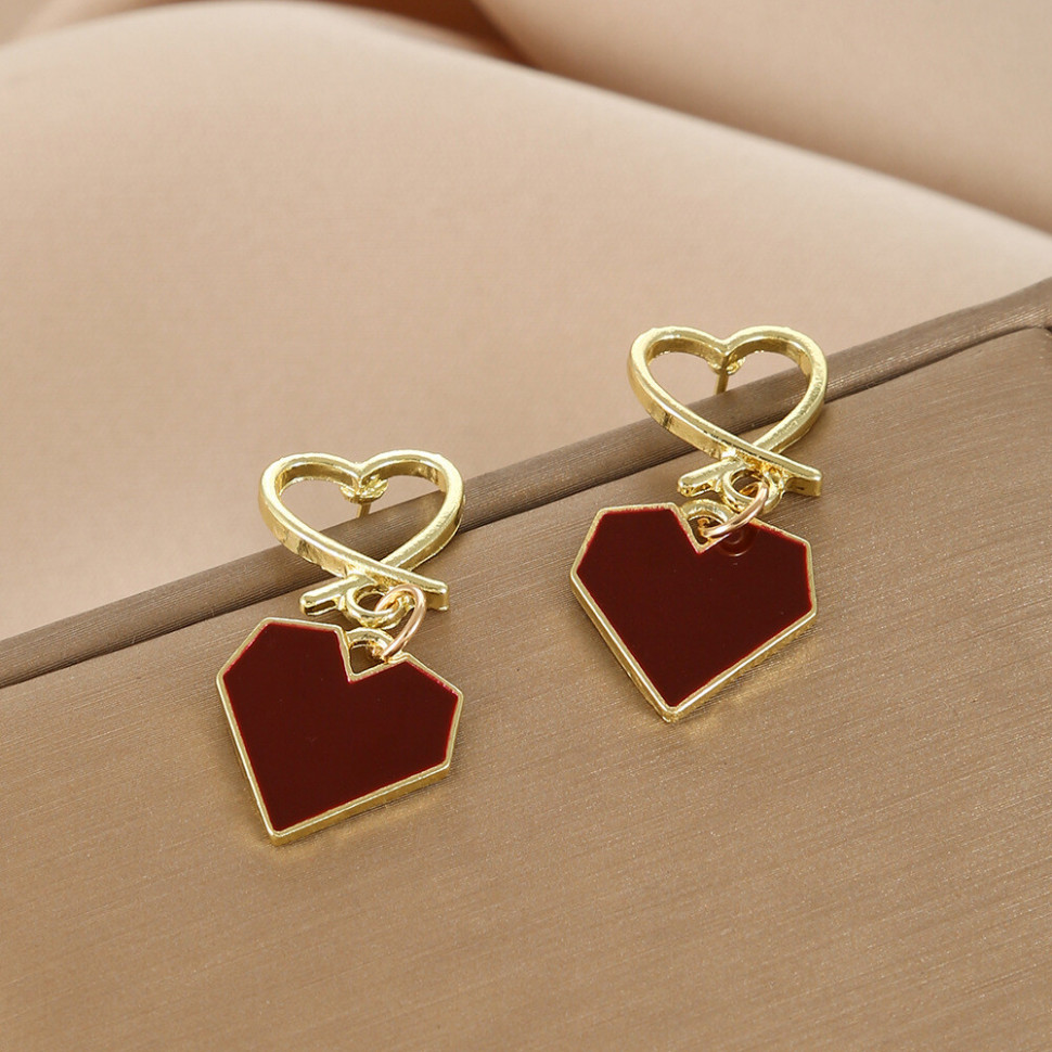 Серьги-пусеты с сердцами и контурными бантами Z59725