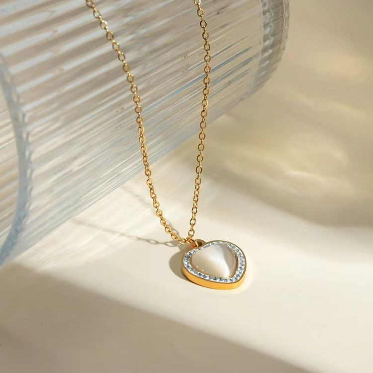 Романтичная цепочка с кулоном в форме перламутрового сердца J10899CJJ Романтичная цепочка с кулоном в форме перламутрового сердца J10899CJJ