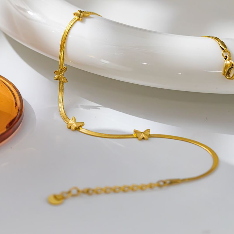 Браслет утонченный с геометрическими звеньями в форме ромбов CJL30229