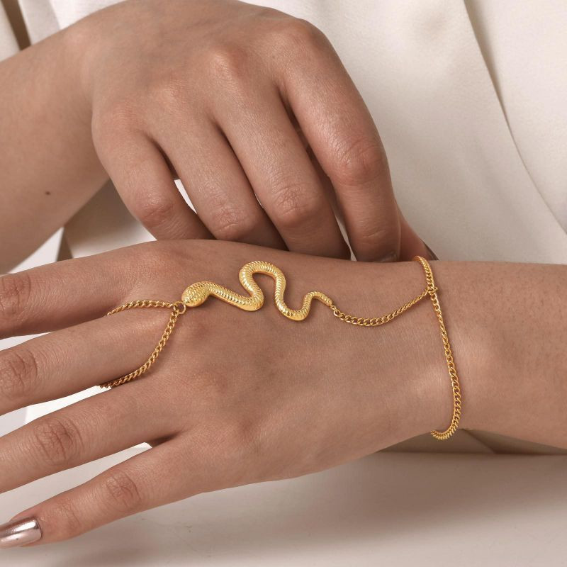 Браслет слейв золотая змея в изящном изгибе CJM22737