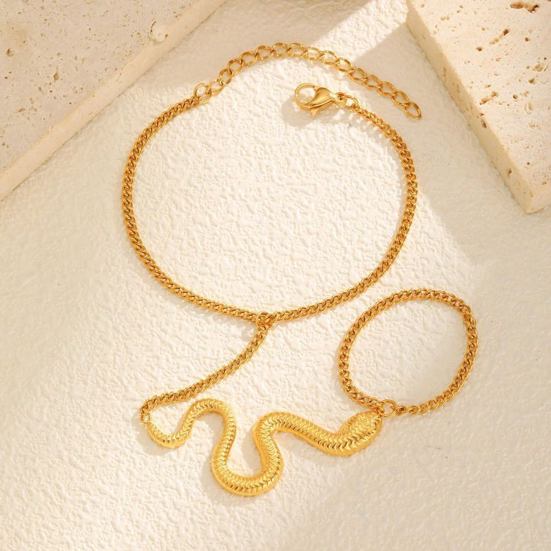 Браслет слейв золотая змея в изящном изгибе CJM22737