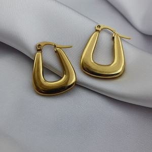 Массивные серьги-кольца конго каплевидной формы J10282CJJ Массивные серьги-кольца конго каплевидной формы J10282CJJ