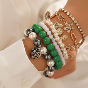 Комплект браслетов многослойный с жемчугом CJE07837 Комплект браслетов многослойный с жемчугом CJE07837