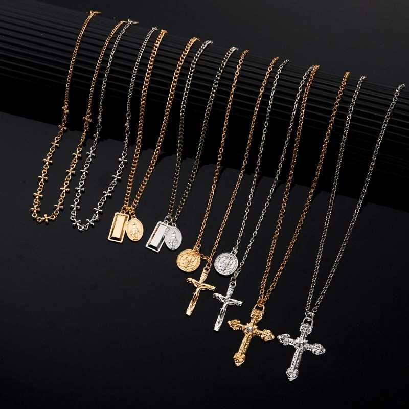 Многослойная цепочка с крестом и декоративными монетами CJT15129