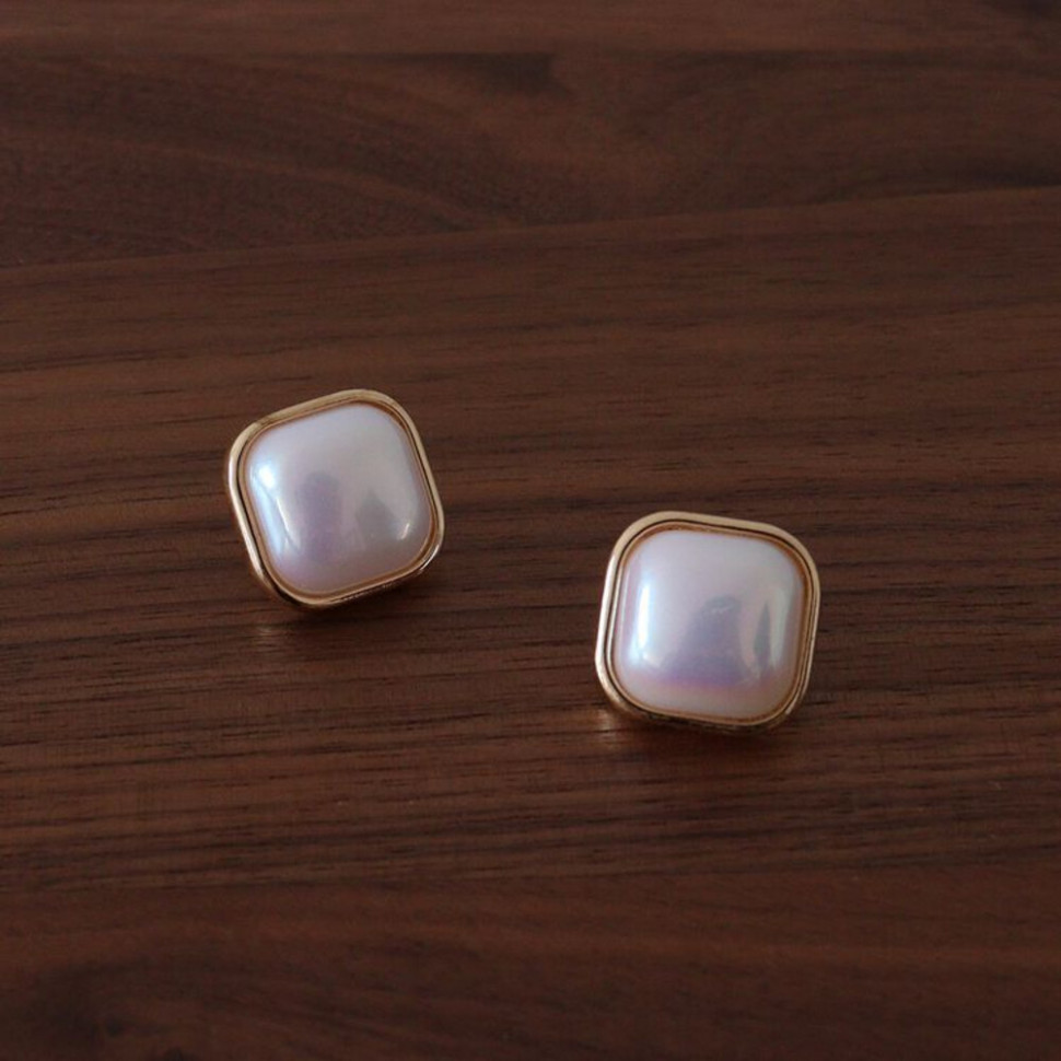 Серьги медь с напылением золотом J10678CJJ Серьги медь с напылением золотом J10678CJJ