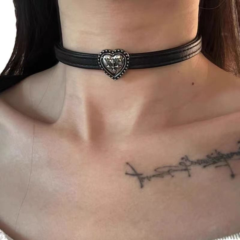 Чокер CJH49881 Чокер CJH49881