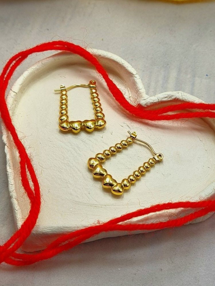 Стальные серьги-булавка прямоугольник с сердцами J10283CJJ