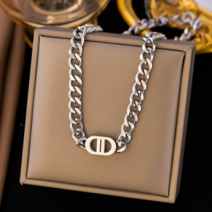 Колье из стали CJH32102 Колье из стали CJH32102