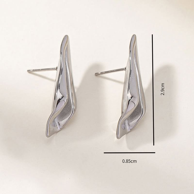 Серебристые серьги из меди в футуристичном стиле Крылья 1J11597CJJ