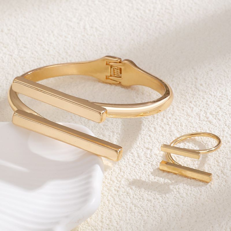 Комплект бижутерии CJQ39457