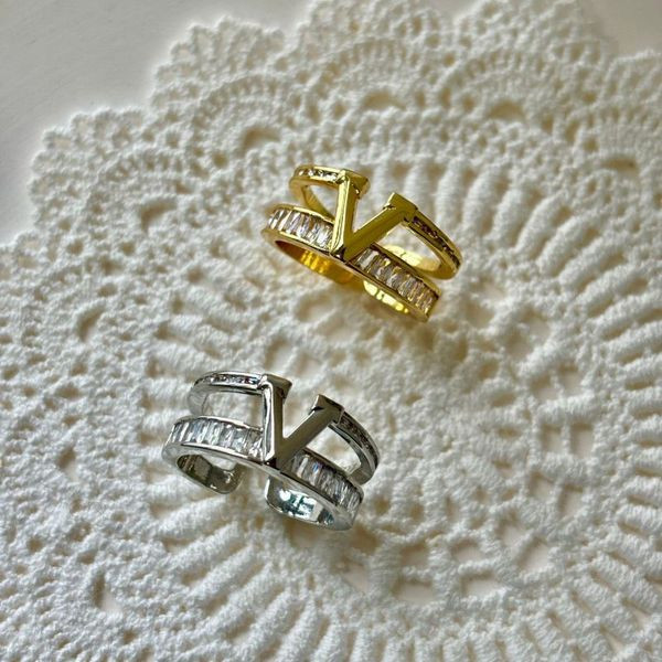 Ювелирное кольцо CJL46812