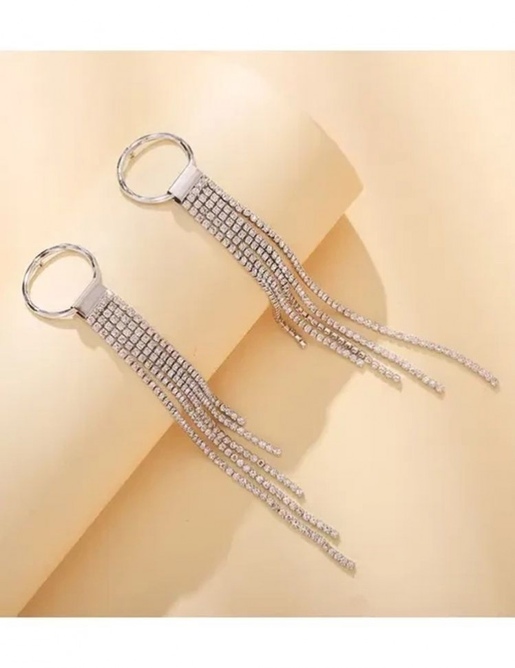 Серьги длинные вечерние со стразами и серебряными гвоздиками J10025CJJ Серьги длинные вечерние со стразами и серебряными гвоздиками J10025CJJ