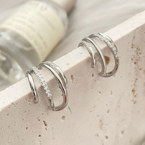 Тройные серьги-каффы с кристаллами CJJ25714 Тройные серьги-каффы с кристаллами CJJ25714