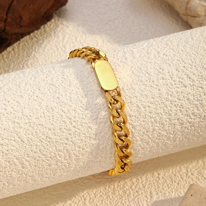 Браслет цепь с гладкой декоративной пластиной CJN35856