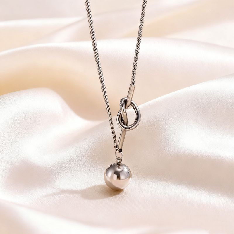 Колье из стали CJT26601