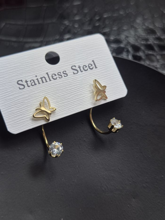 Стальные серьги с напылением золотом бабочки J11546CJJ Стальные серьги с напылением золотом бабочки J11546CJJ
