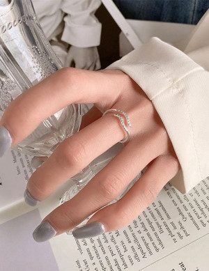 Ювелирное кольцо L82127 Ювелирное кольцо L82127