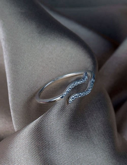 Ювелирное кольцо L82127 Ювелирное кольцо L82127