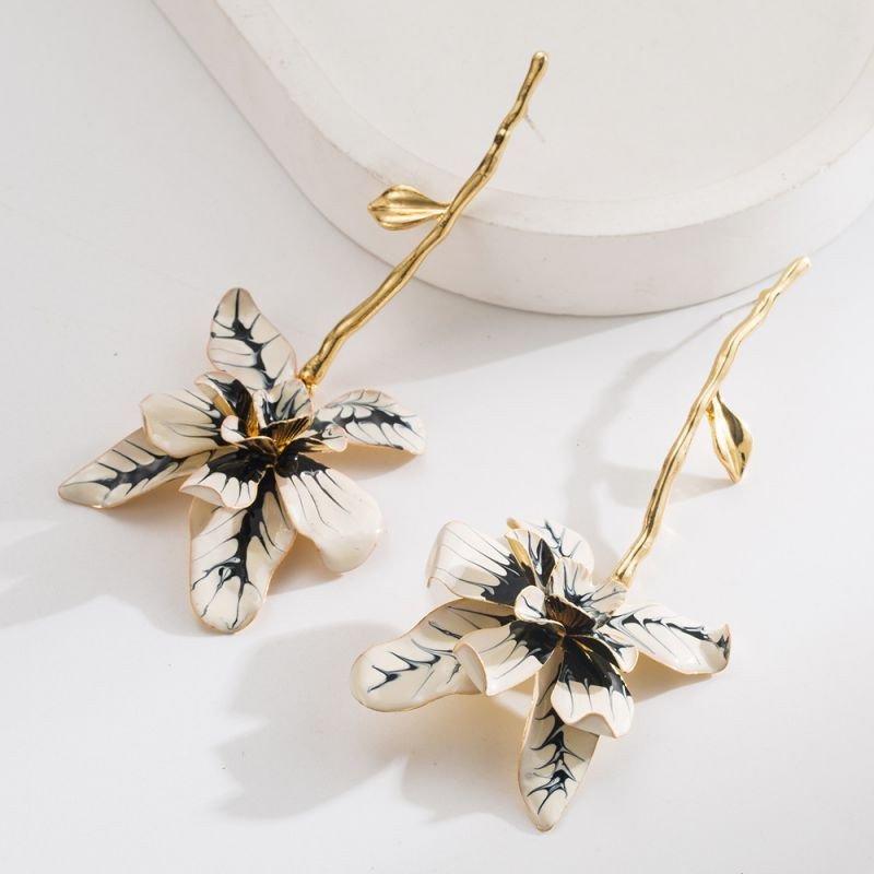 Воздушные серьги-пусеты голубые орхидеи CJN42966