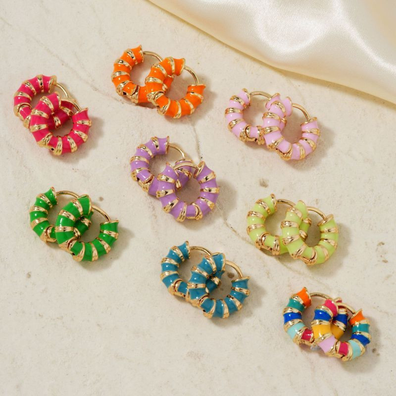 Яркие серьги-конго с цветной эмалью CJP62833