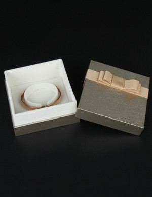 Коробка V28901 Коробка V28901