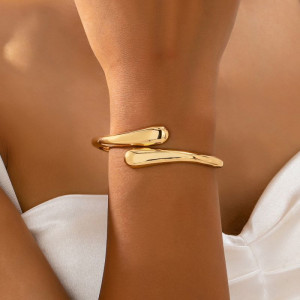 Жесткий браслет CJQ22073 Жесткий браслет CJQ22073