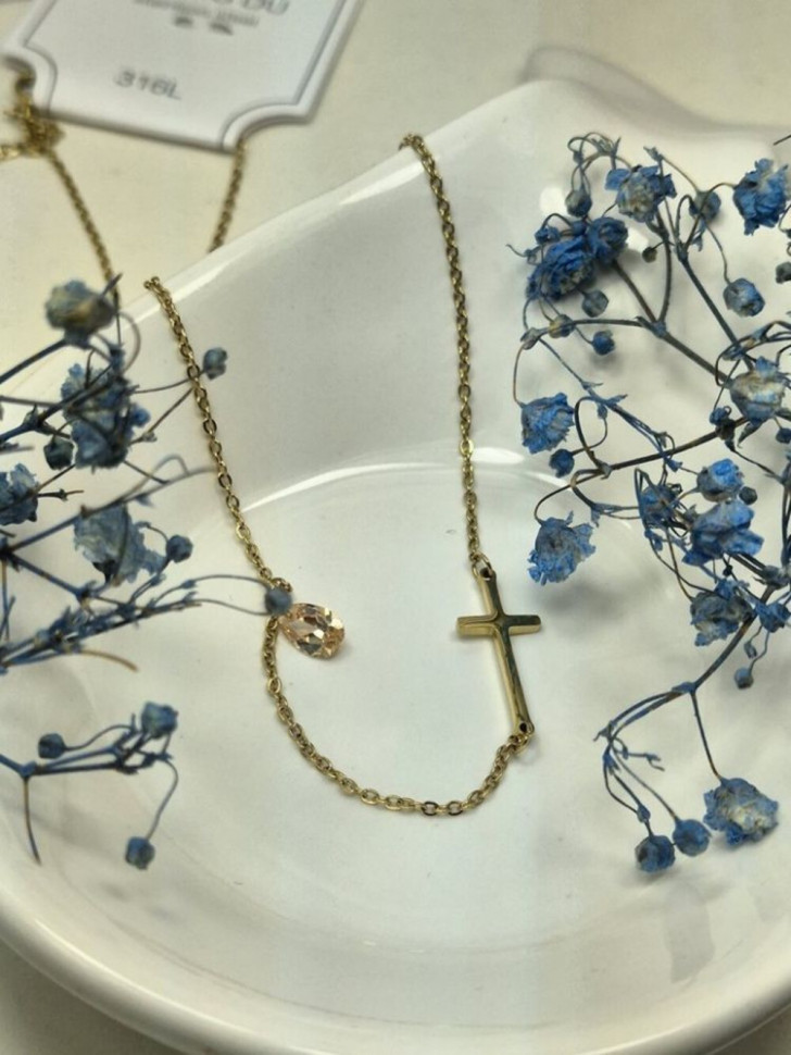 Колье медицинская сталь с напылением золотом J11314CJJ