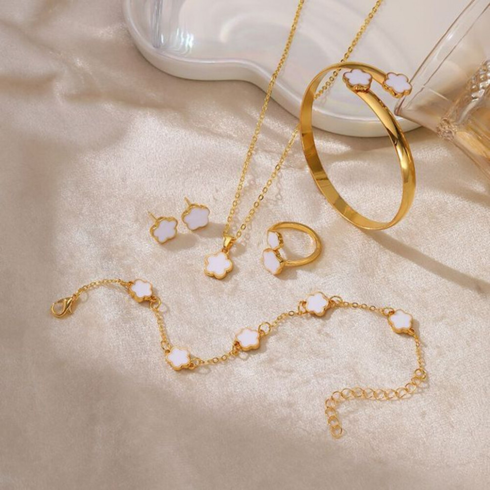 Комплект бижутерии CJH14787 Комплект бижутерии CJH14787