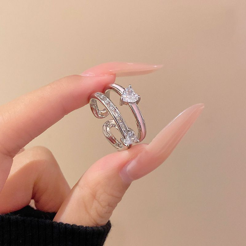 Серебряное кольцо с сердцем и цирконом CJZ42002