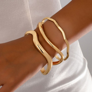 Жесткий браслет CJQ22074 Жесткий браслет CJQ22074